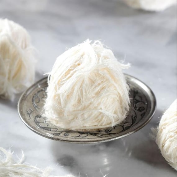 Angel Hair Chocolate - Madame Cheri - with cotton candy