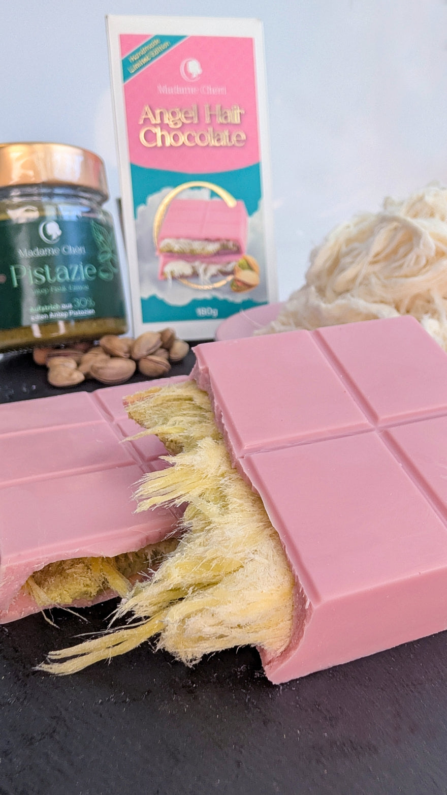 Angel Hair Chocolate - Madame Cheri - with cotton candy